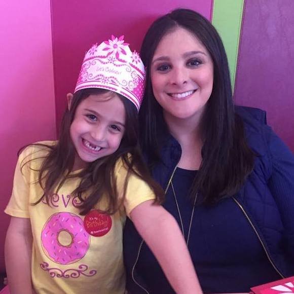 Meet your Posher, Rachel - Picture 1 of 1